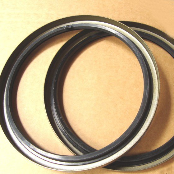 conew_华菱重卡前轮油封 130-154-11 (5)