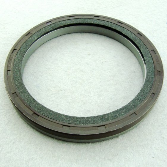 isuzu felt oil seal 8-97602379-0 和8-97329780-0 (7)