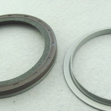 isuzu felt oil seal 8-97602379-0 和8-97329780-0 (8)