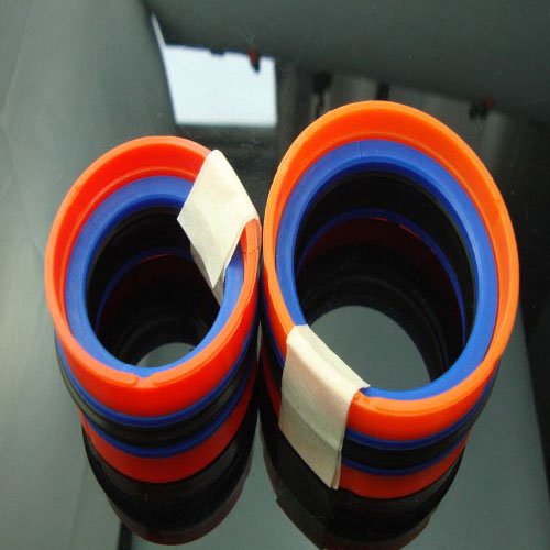 hydraulic oil seal (25)