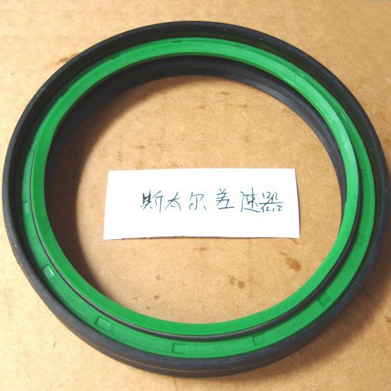 conew_斯太尔差速器油封 (4)85-105-16