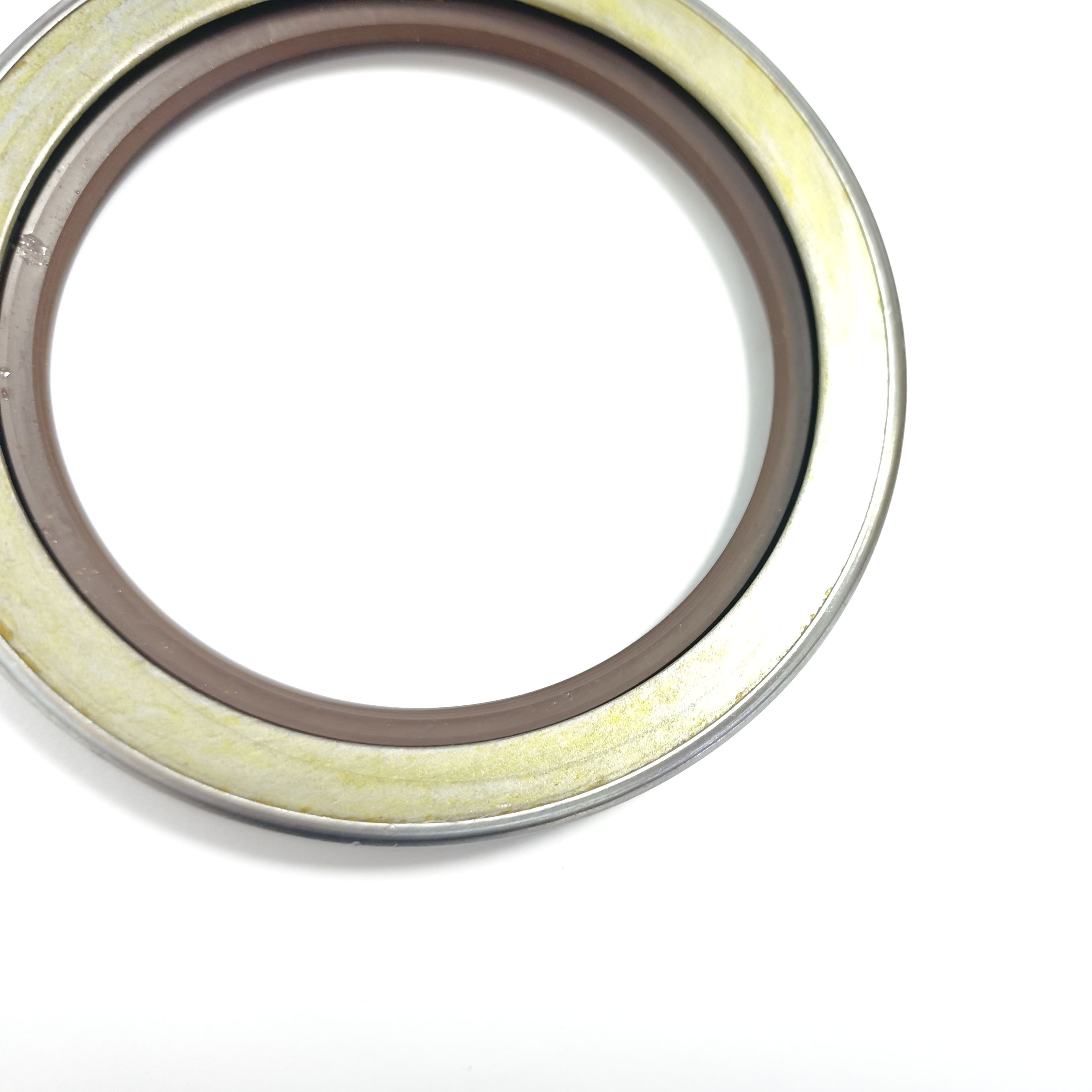 OEM 90311-68001 SIZE 68*90*10mm XTSEAO Factory Produces High-quality Front Wheel Hub Axle Oil Seal for ISUZU TOYOTA Seals