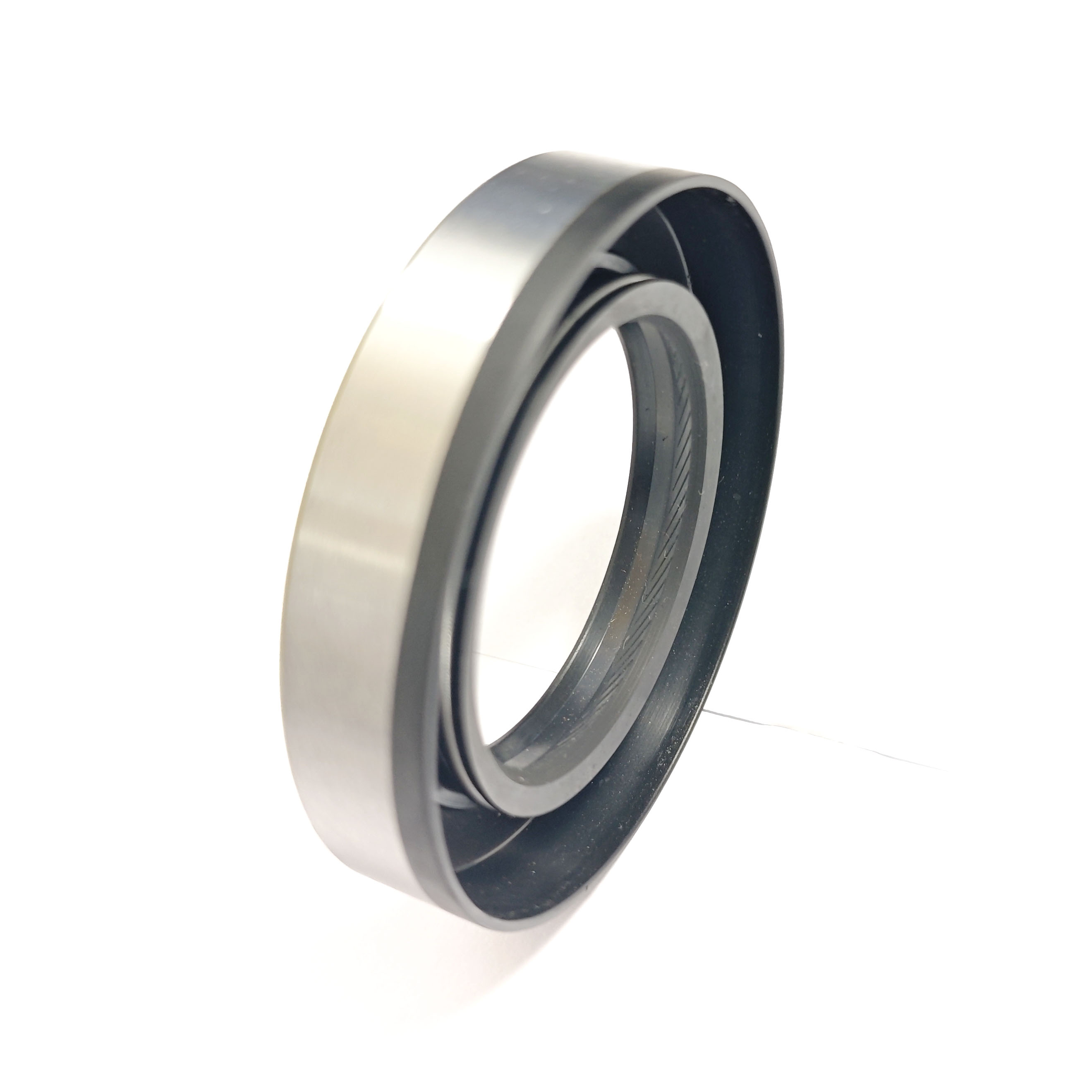 MB092296 HTB 42*65*12mm XTSEAO Factory Price Hot Selling Differential Pinion Gear Bearing Oil Seal for Mitsubishi Engine Parts