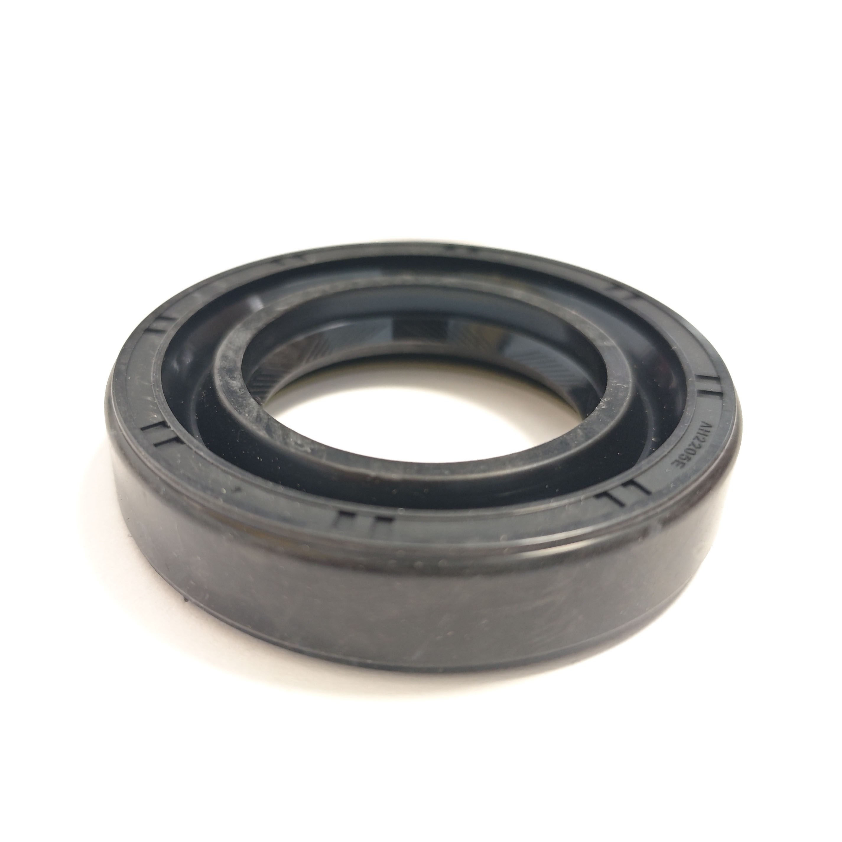 MB837719 37*62*12.5mm High Quality Differential Rear Wheel Inner Axle Shaft NBR FKM Oil Seal AH2205E for Mitsubishi