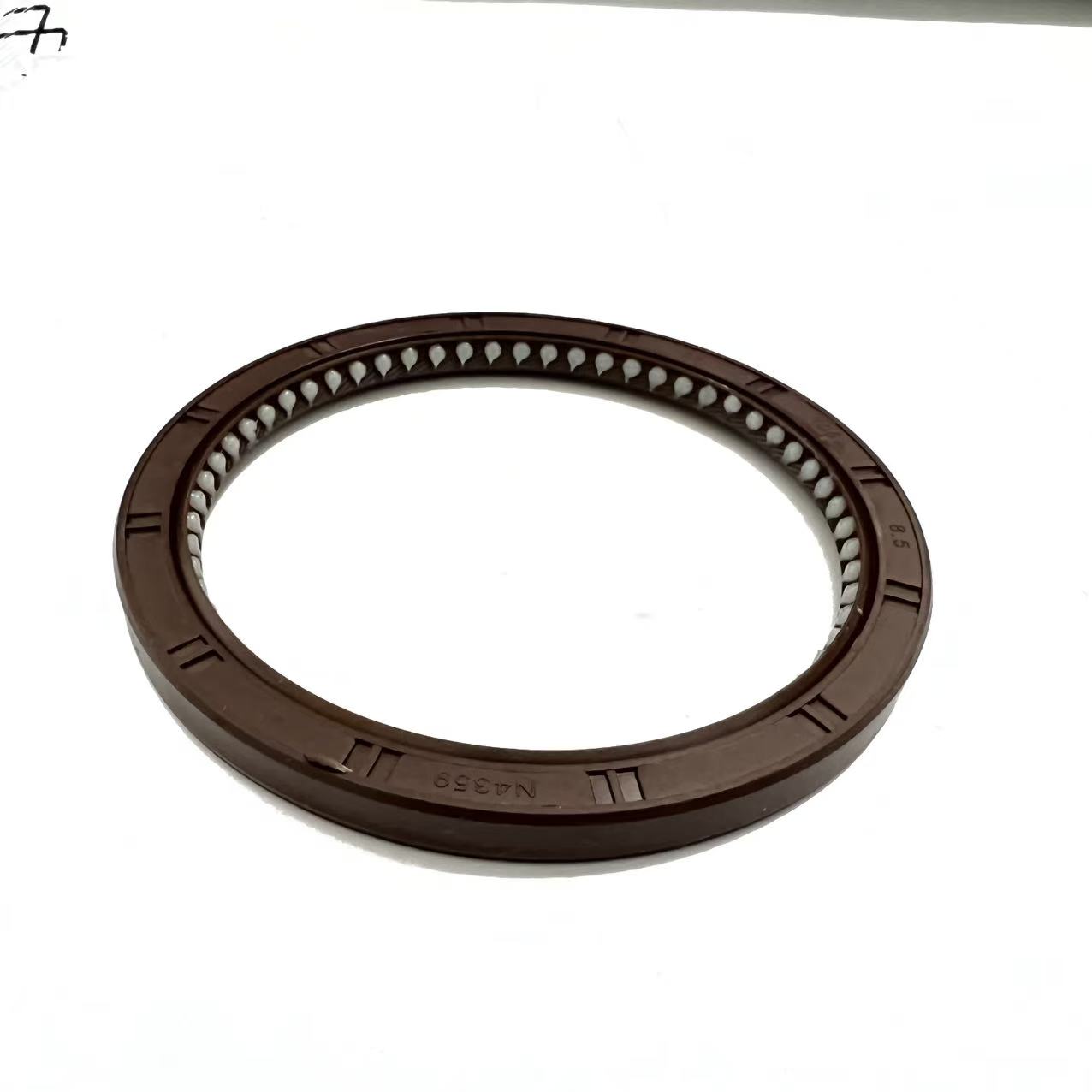 Xtseao High Performance Mechanical Oil Seal 88*106*8.5 Mm Rubber NBR FKM ACM Automotive Applications Model OEM 90311-T0026