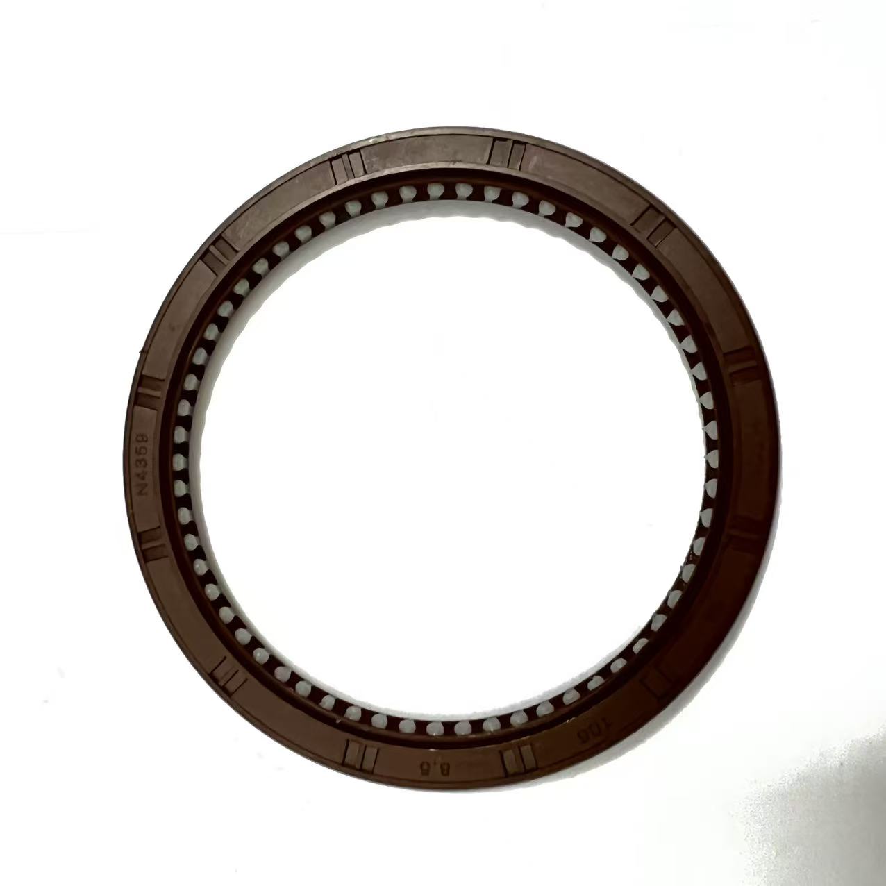 Xtseao High Performance Mechanical Oil Seal 88*106*8.5 Mm Rubber NBR FKM ACM Automotive Applications Model OEM 90311-T0026