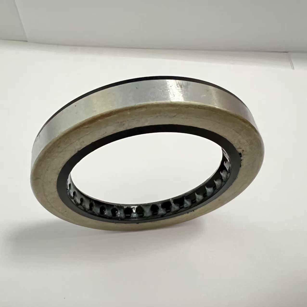 XTSEAO 50*70*9mm NBR FKM Rubber Shaft Seal High Temperature Resistant Durable Automotive Oil Seal for Pump Rear Cover ISUZ