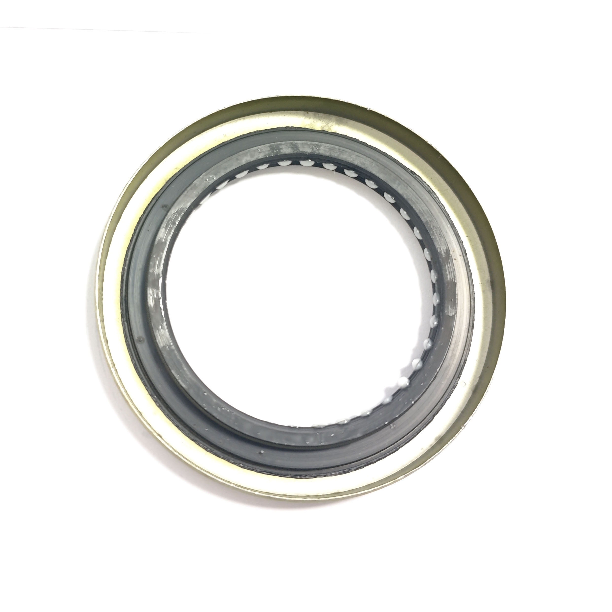 MT327029 TB2 56*81*8mm Factory Produces High-quality Front Wheel Hub Axle Oil Seal Material NBR FKM for Mitsubishi Cars