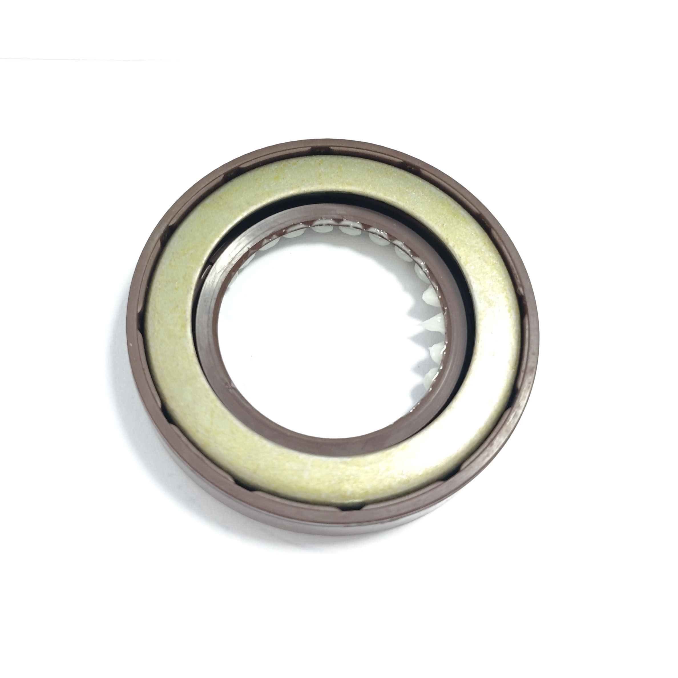 OE MB092527 35*58*10/6mm Factory Produces Differential Rear Wheel Hub Oil Seal for Mitsubishi Fuso L300 Delica