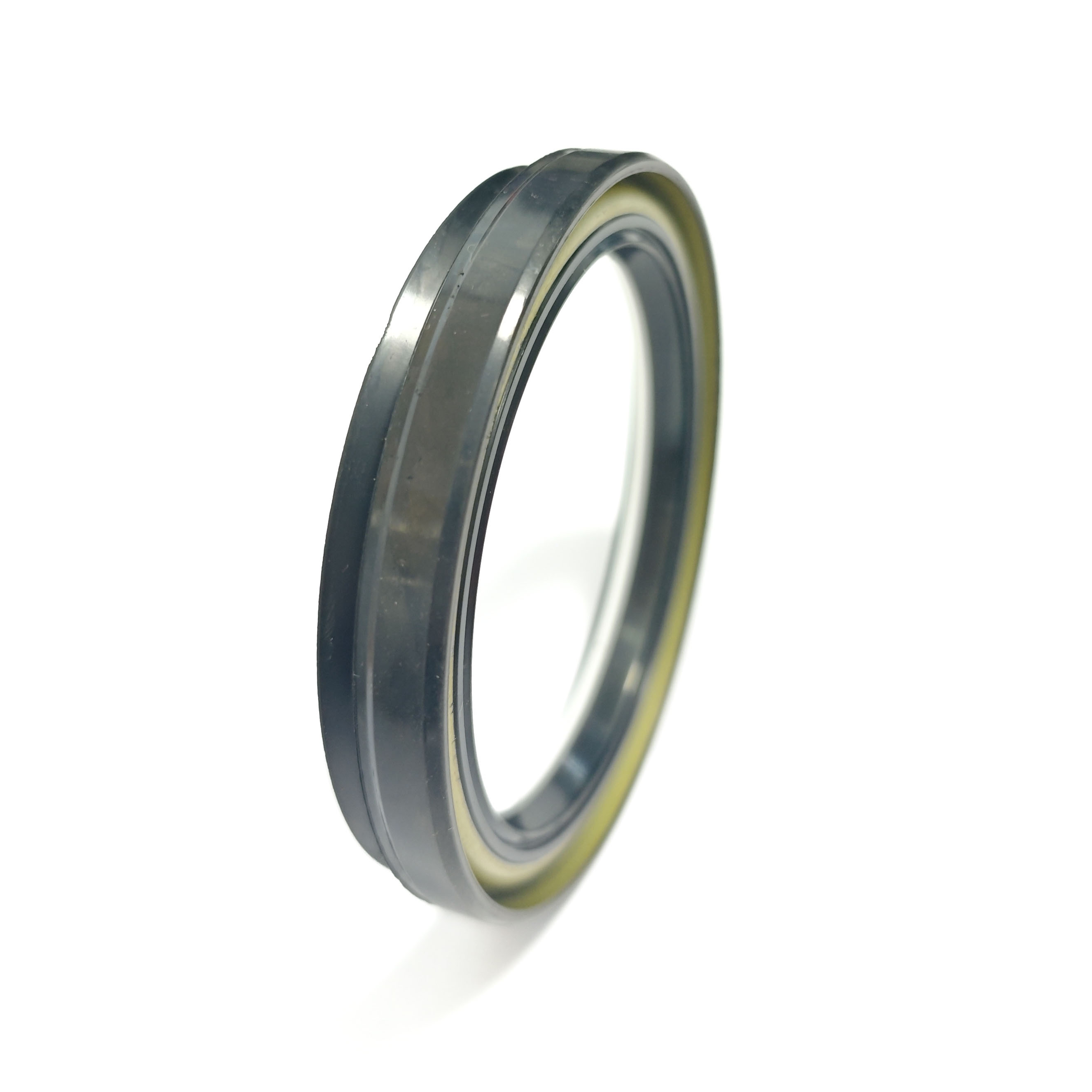 MB526395 58*75*7.5/11.5mm Factory Produces Front Wheel Hub Oil Seal for Mitsubishi Pajero Montero V23 V32 V43 V44 V45 V46