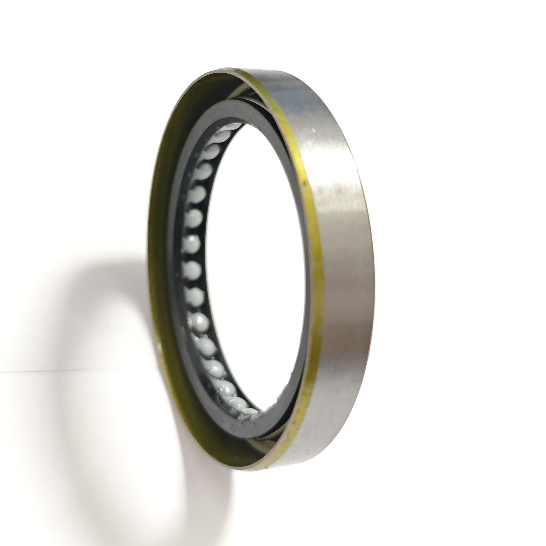 MB001314 45*58*9mm XTSEAO Factory Produces High-quality Seals Differential Shaft Rubber Oil Seal for Mitsubishi