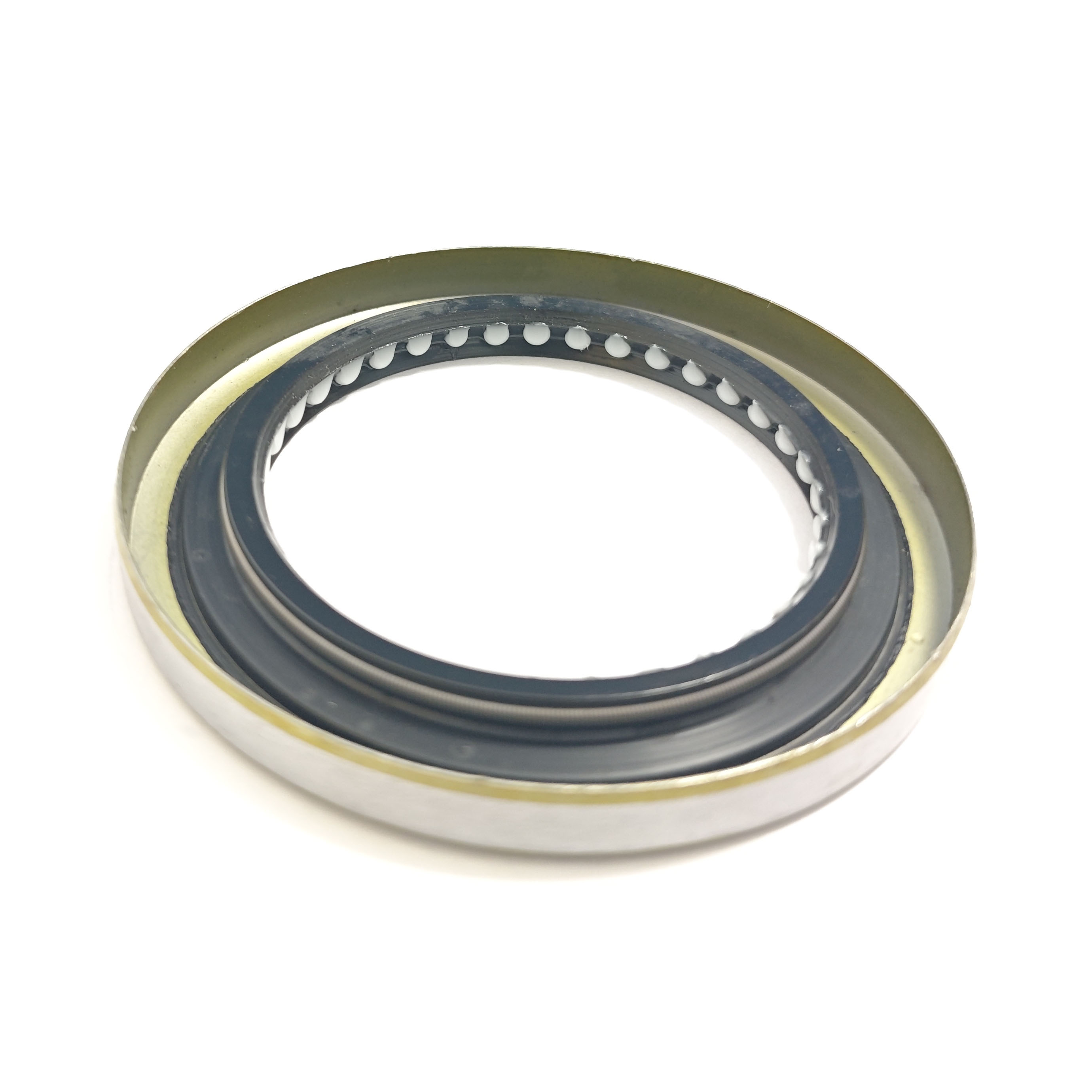 MT327029 TB2 56*81*8mm Factory Produces High-quality Front Wheel Hub Axle Oil Seal Material NBR FKM for Mitsubishi Cars