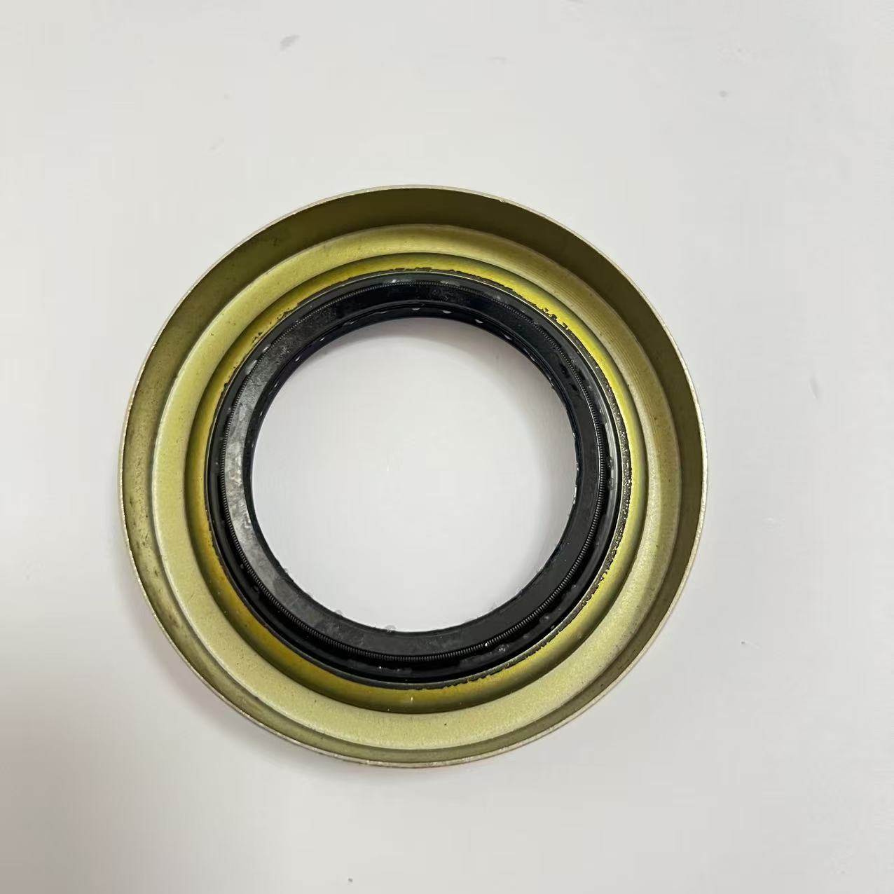 XTSEAO MB005157 51*84*14mm NBR FKM Mechanical Seal High Temperature Resistant Durable Oil Seal Rear Cover for ISUZ U ELF 4HK1