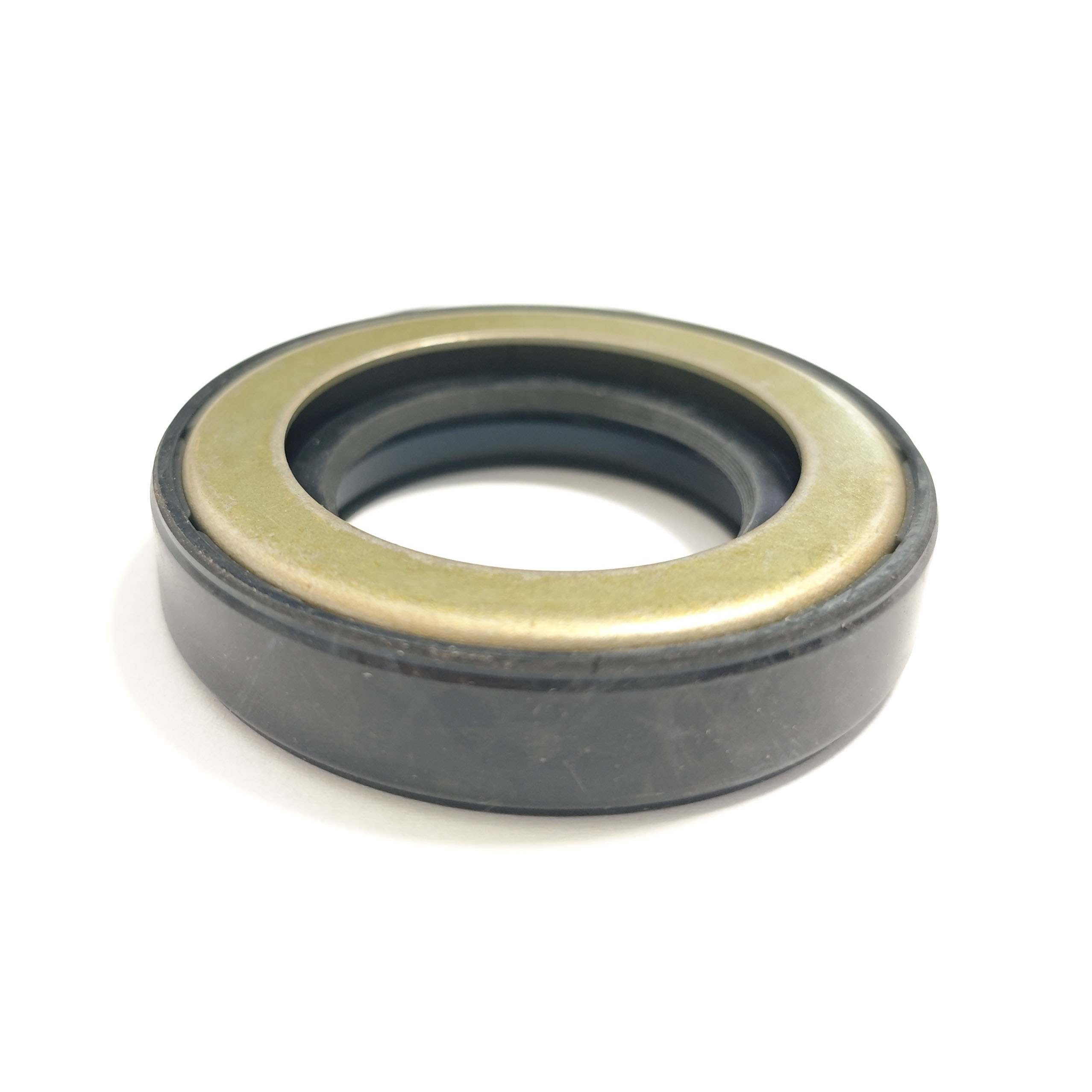 MB837719 37*62*12.5mm High Quality Differential Rear Wheel Inner Axle Shaft NBR FKM Oil Seal AH2205E for Mitsubishi