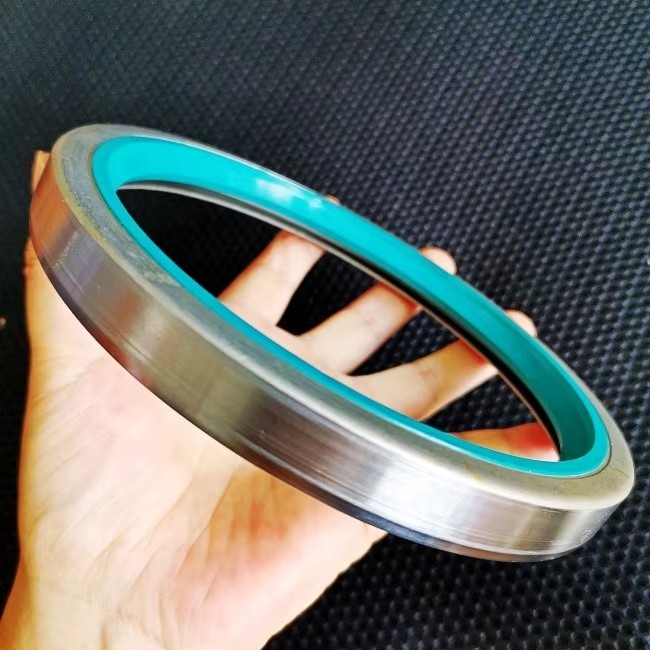 XTSEAO Factory Brown Black Green NBR FKM FPM TBG Oil Seal 125*150*15 Truck Oil Seal for MA N Ben Z Truck